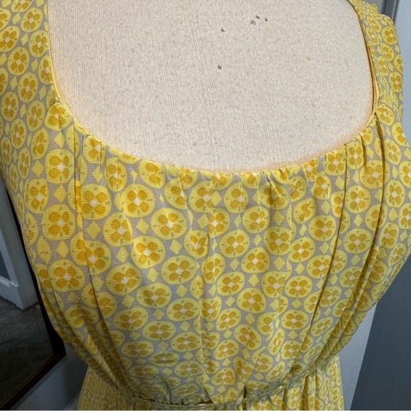 Emma and Michelle yellow print sleeveless maxi dress with belt size 10 - Picture 11 of 13